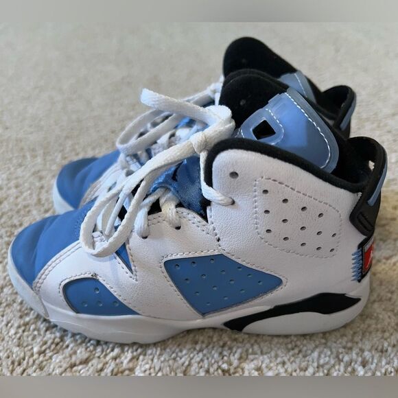 JORDAN 6 RETRO “UNC HOME” 10.5C - Picture 2 of 5